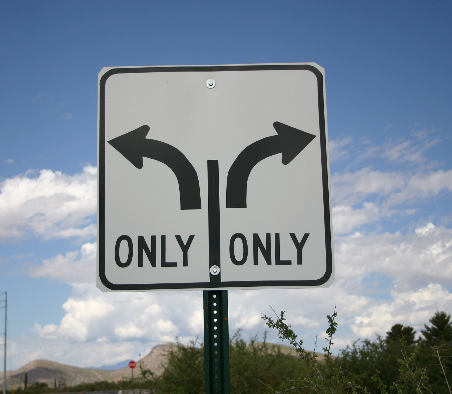 Отново спорове около застрахователния данък