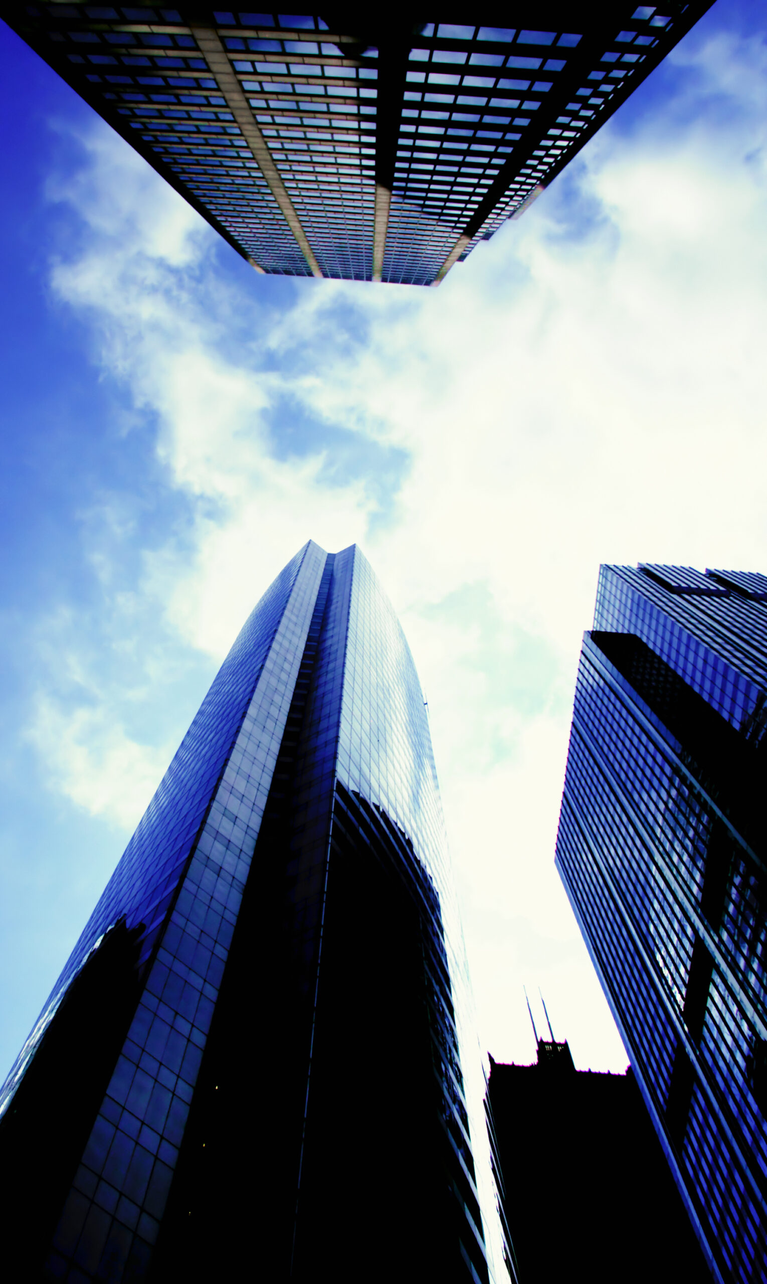 Брюксел иска нови правила за финансовите конгломерати