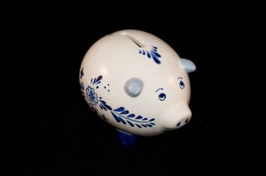 Още са се увеличили съмнителните вземания на испанските банки