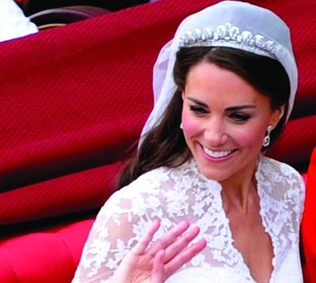 Кейт Мидълтън и принц Уилям чакат дете