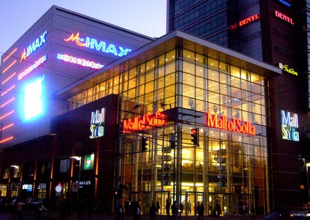 НАП проверява и моловете