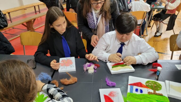 450 учители и ученици представиха образователни иновации на регионален форум